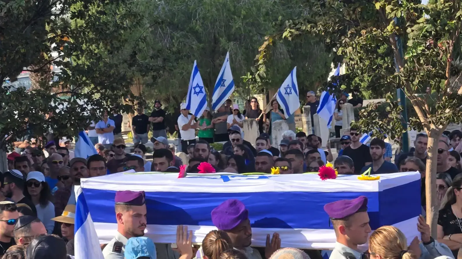 הלווייתו של סרן ירדן זכאי ז"ל. 1 בנובמבר 2024 הלווייתו של סרן ירדן זכאי ז"ל. 1 בנובמבר 2024