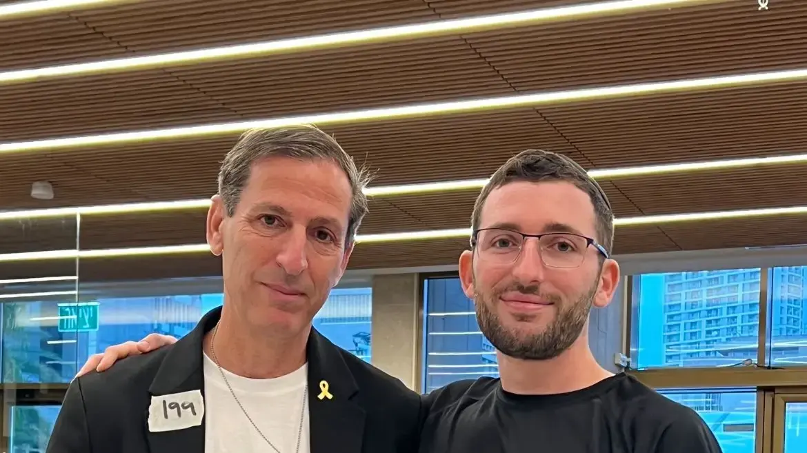 משפחתו של איתי חן ביום ה-200 למלחמה