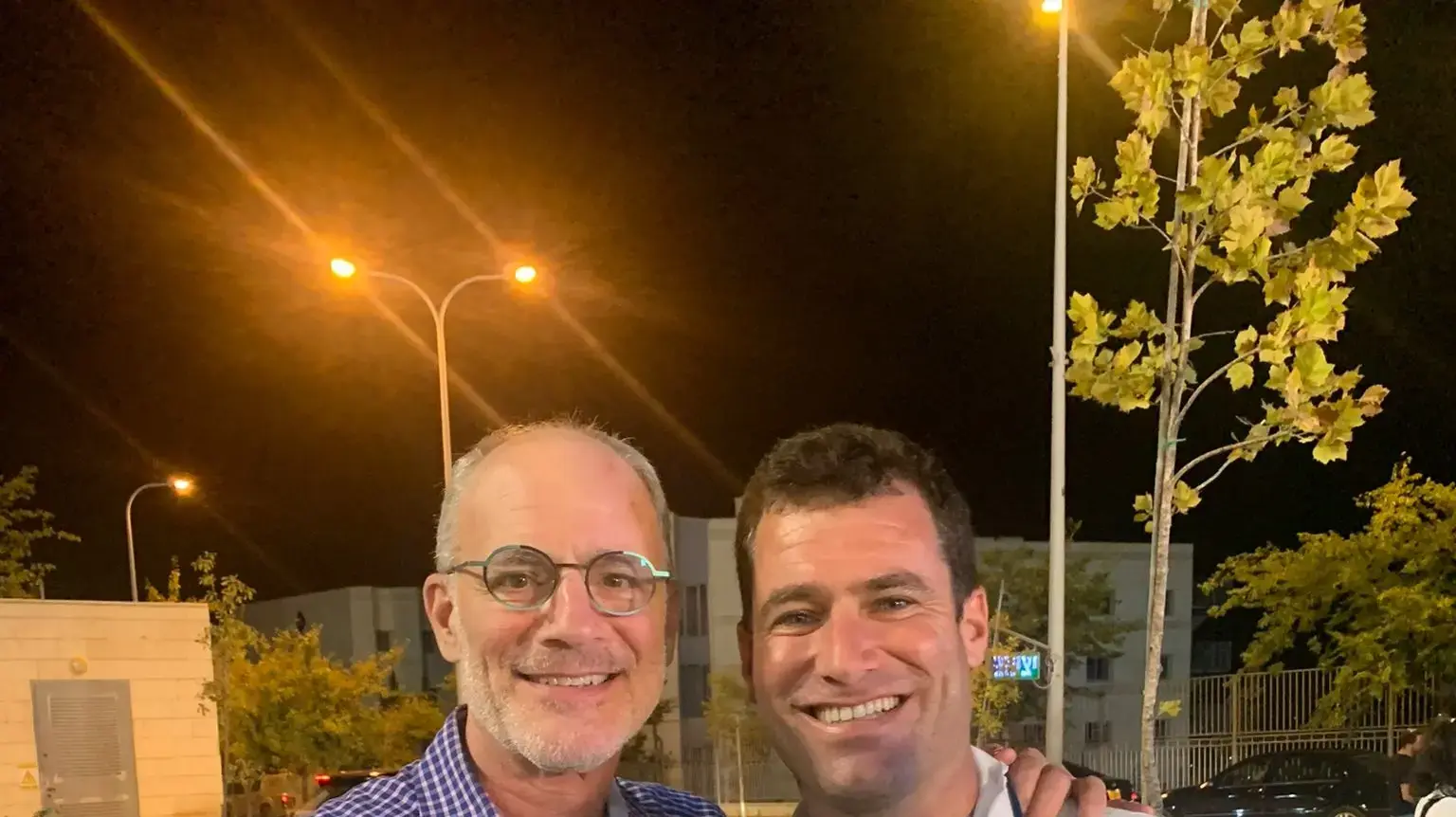 משה לייטר ז''ל עם ראש מועצת גוש עציון ירון רוזנטל משה לייטר ז''ל עם ראש מועצת גוש עציון ירון רוזנטל