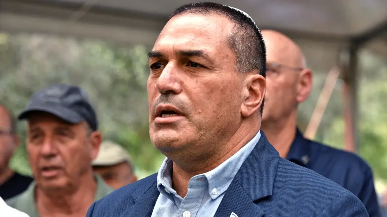 אייל זמיר, הלווית שייקה גביש, בית עלמין מורשה, 6 באוקטובר 2024 אייל זמיר, הלווית שייקה גביש, בית עלמין מורשה, 6 באוקטובר 2024