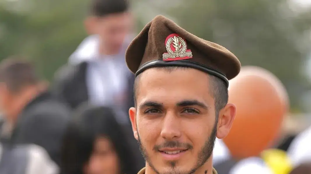 שליו יצחק סיגרון, תושב שדרות שליו יצחק סיגרון, תושב שדרות