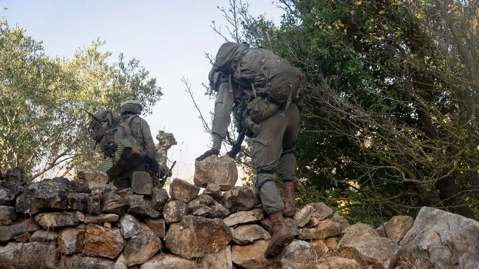 פעילות כוחות עוצבת הקומנדו בדרום לבנון פעילות כוחות עוצבת הקומנדו בדרום לבנון