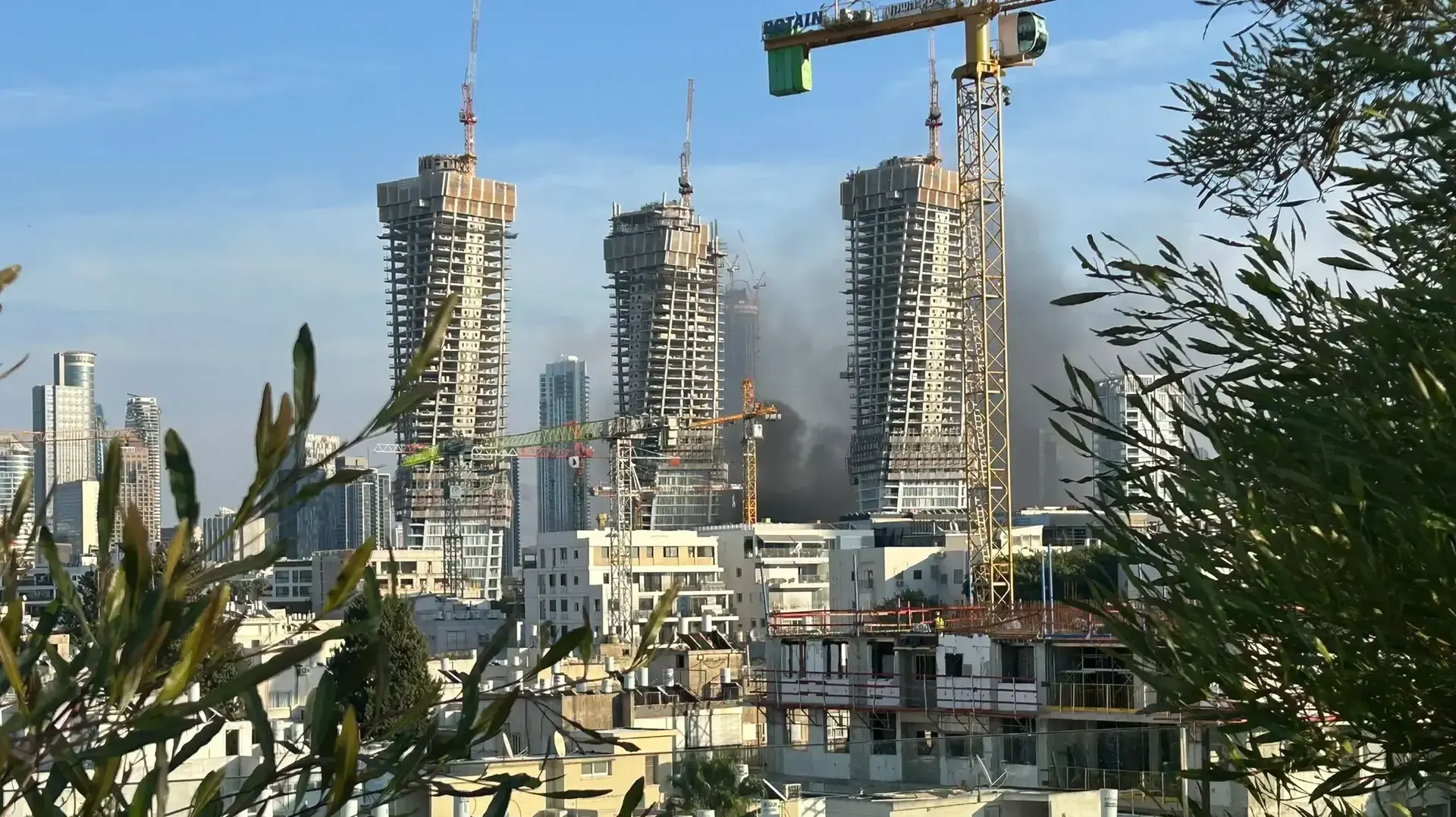 שריפה בכיכר המדינה, תל אביב, 14 בנובמבר 2024