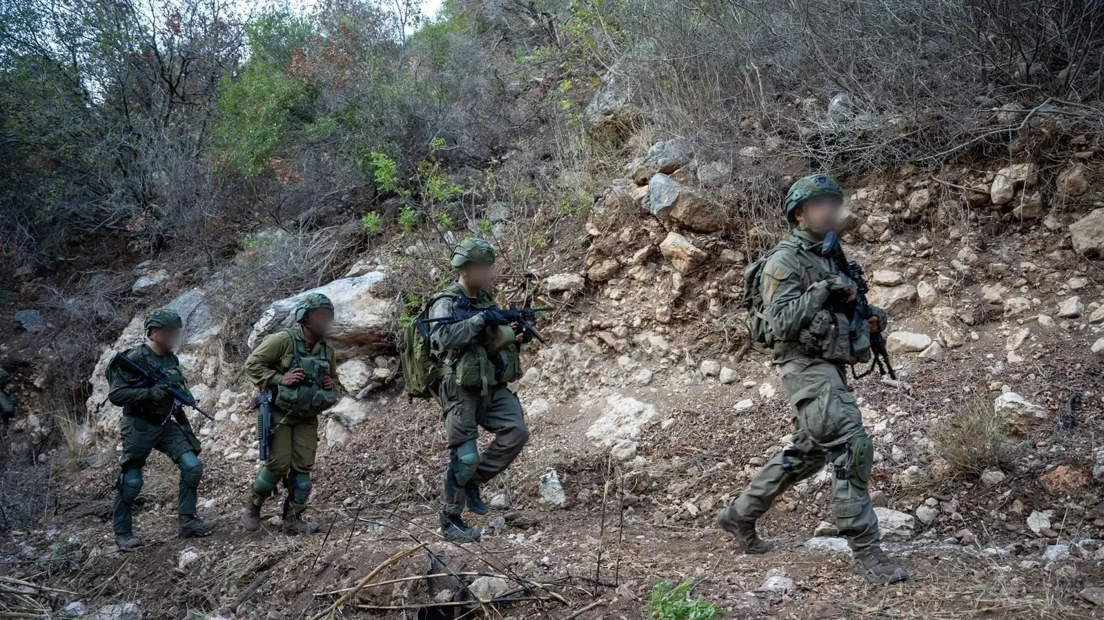לוחמי חטיבת המילואים 226 בדרום לבנון לוחמי חטיבת המילואים 226 בדרום לבנון