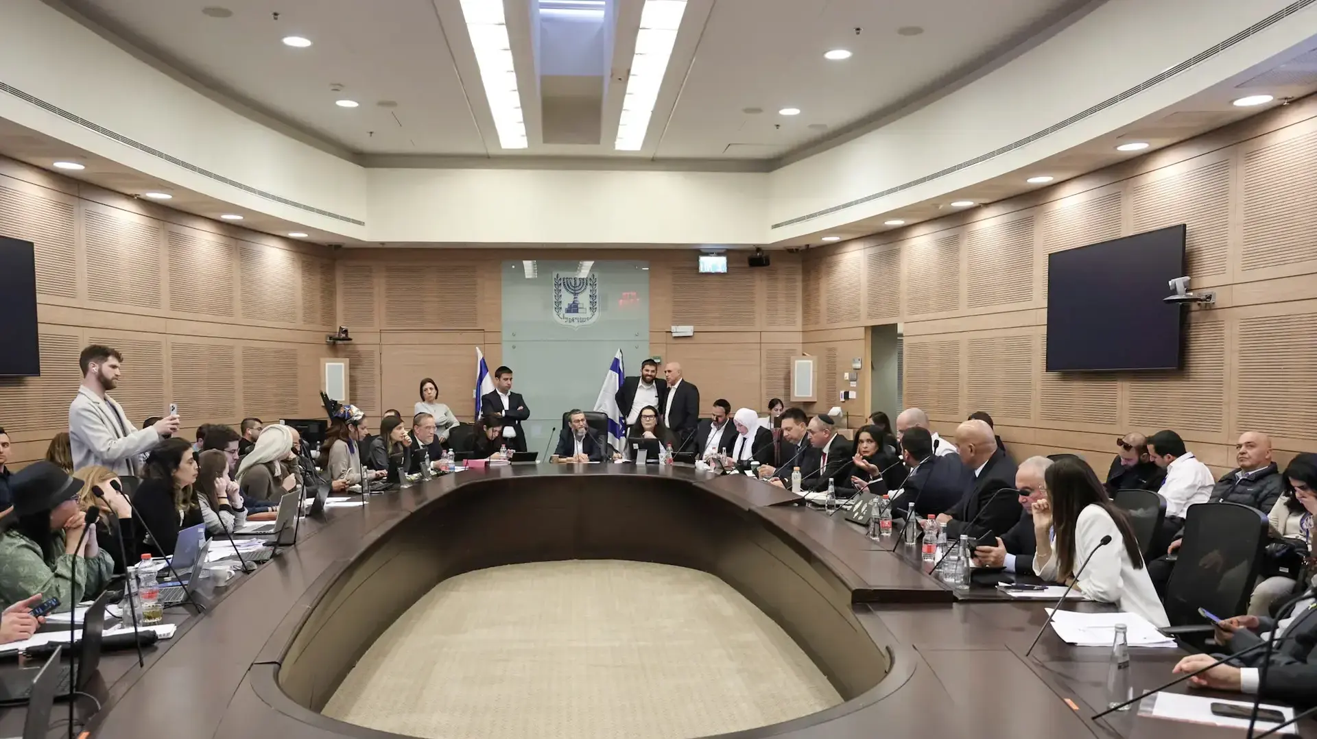 ועדת הכספים בדיון על העברות התקציביות לשנת 2024