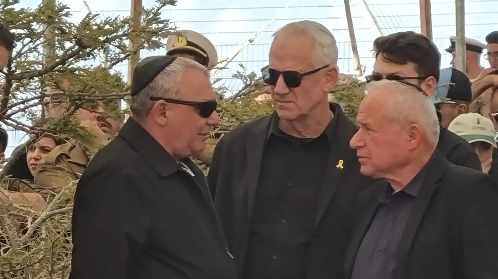 הלוויתו של יוגב פזי בגבעות בר, אחיינו של אייזנקוט הלוויתו של יוגב פזי בגבעות בר, אחיינו של אייזנקוט