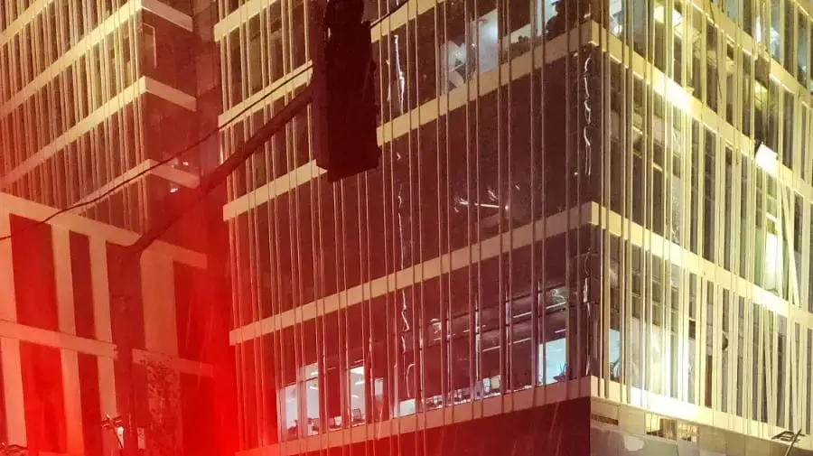 מטח כבד למרכז, חשד לפגיעה ישירה בבני ברק. 18 בנובמבר 2024 מטח כבד למרכז, חשד לפגיעה ישירה בבני ברק. 18 בנובמבר 2024