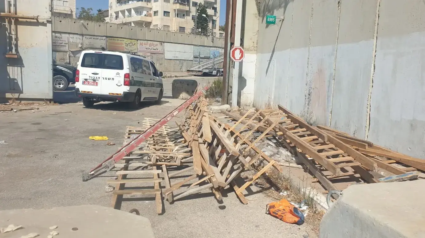 אתר בנייה בו נתפסו שוהים בלתי חוקיים אתר בנייה בו נתפסו שוהים בלתי חוקיים