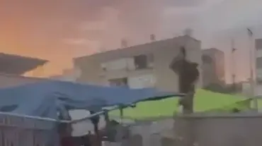 חצר מלאה ברסיסים: פגיעה ישירה בגן ילדים בעכו, 20 בנובמבר 2024 חצר מלאה ברסיסים: פגיעה ישירה בגן ילדים בעכו, 20 בנובמבר 2024