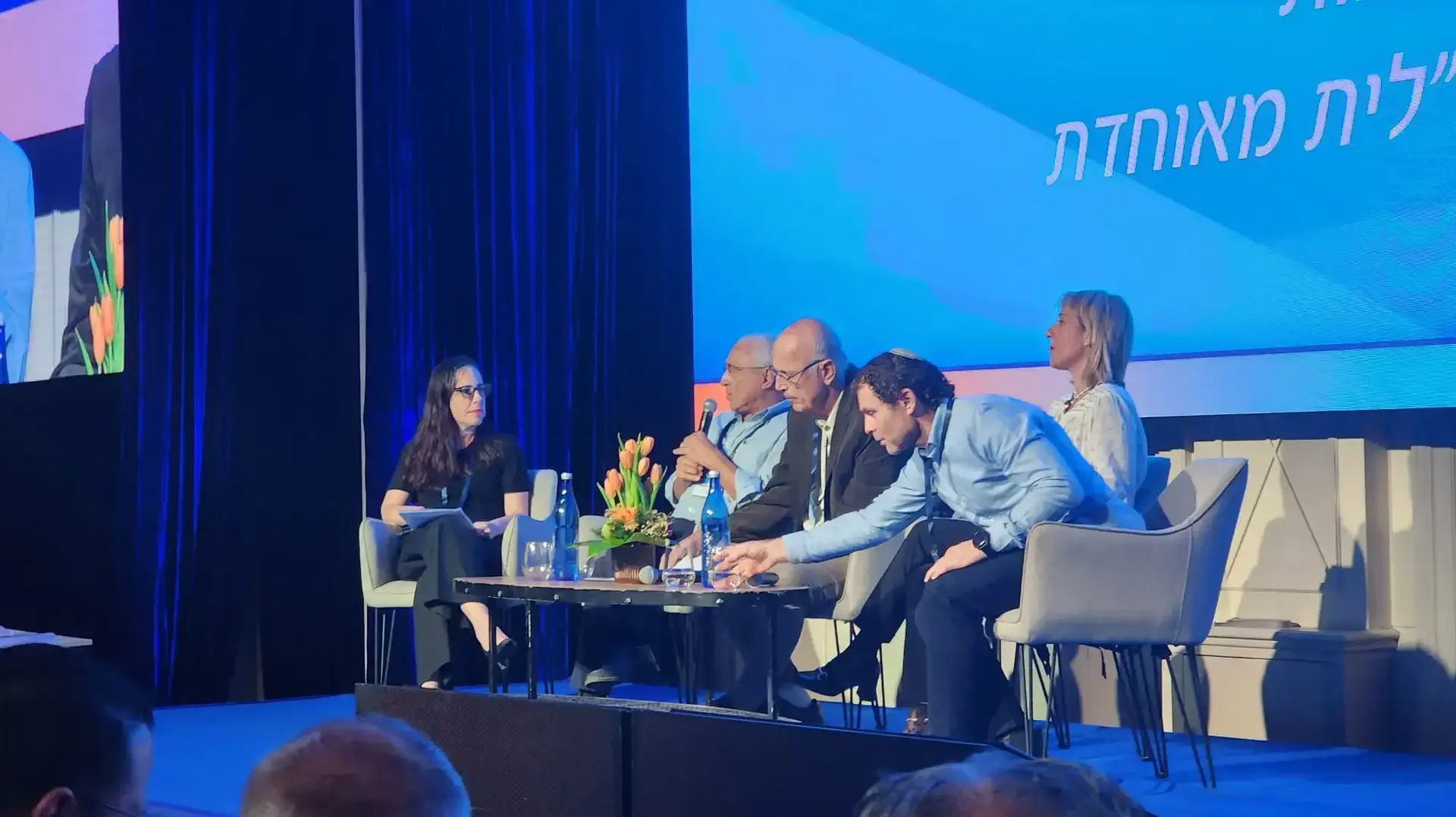 כנס של המכון הלאומי לחקר שירותי הבריאות בתל אביב שנערך לציון 30 שנה לחוק ביטוח בריאות ממלכתי , מימין לשמאל: ליאור ברק, נציג משרד הבריאות, סיגל רגב, לשעבר מנכ"לית מאוחדת, פרופ' גבי בן נון, אונ' בן גוריון נגב. , 20 בנובמבר 2024 כנס של המכון הלאומי לחקר שירותי הבריאות בתל אביב שנערך לציון 30 שנה לחוק ביטוח בריאות ממלכתי , מימין לשמאל: ליאור ברק, נציג משרד הבריאות, סיגל רגב, לשעבר מנכ"לית מאוחדת, פרופ' גבי בן נון, אונ' בן גוריון נגב. , 20 בנובמבר 2024