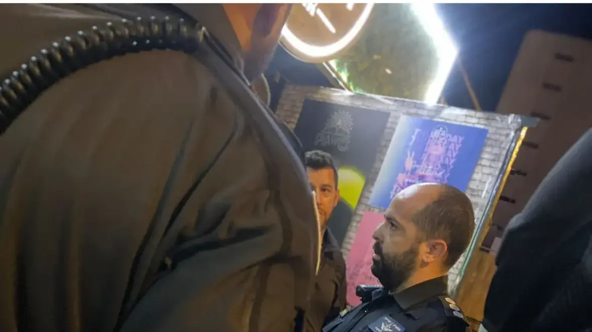 זימון בעלי המועדונים "סלינה" ו"מאיו" לשיחות אזהרה במשטרה, אילת זימון בעלי המועדונים "סלינה" ו"מאיו" לשיחות אזהרה במשטרה, אילת