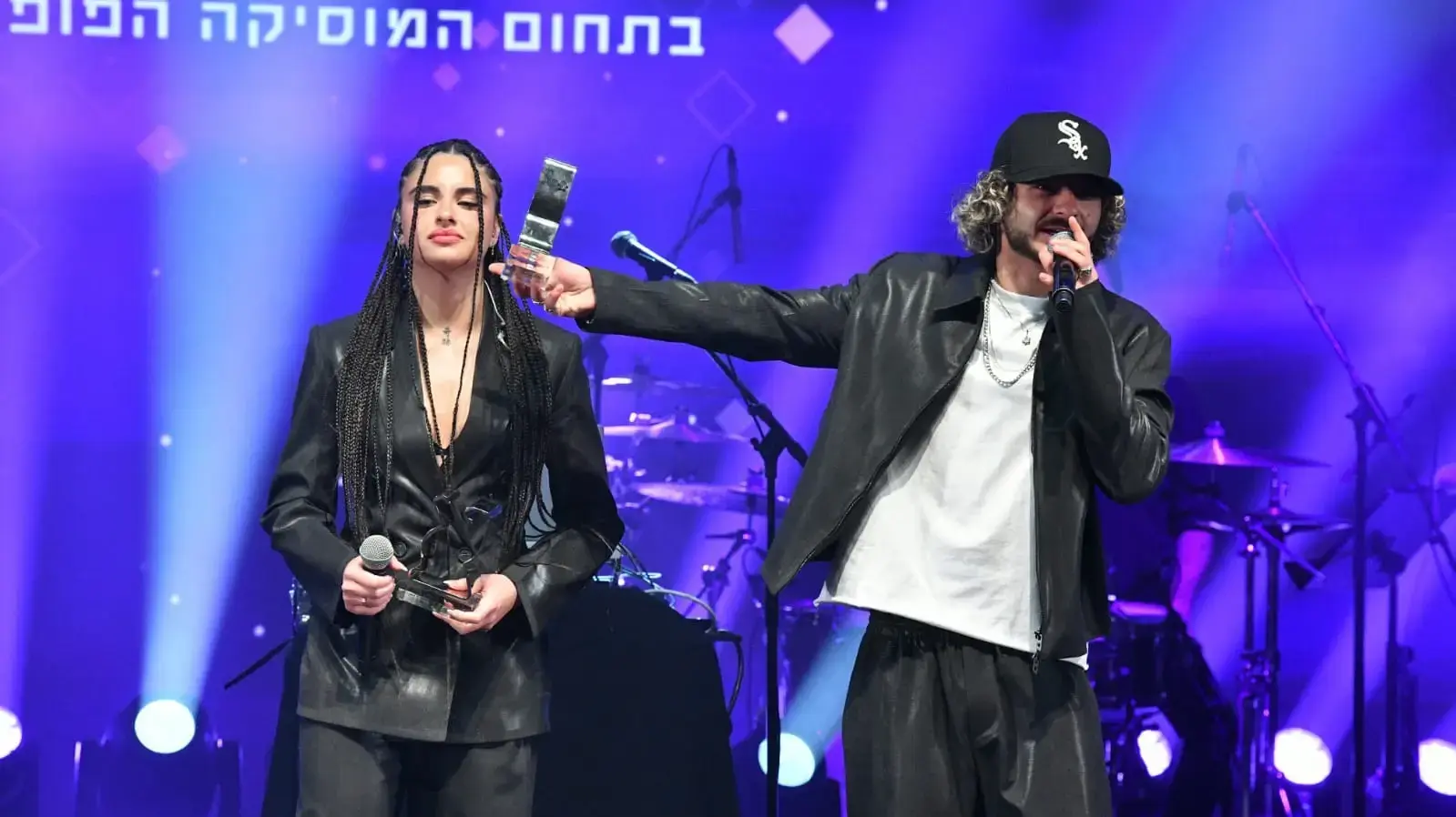 נס וסטילה (נסיה לוי ודור סורוקר) בטקס פרסי אקו"ם, 24 בנובמבר 2024 נס וסטילה (נסיה לוי ודור סורוקר) בטקס פרסי אקו"ם, 24 בנובמבר 2024