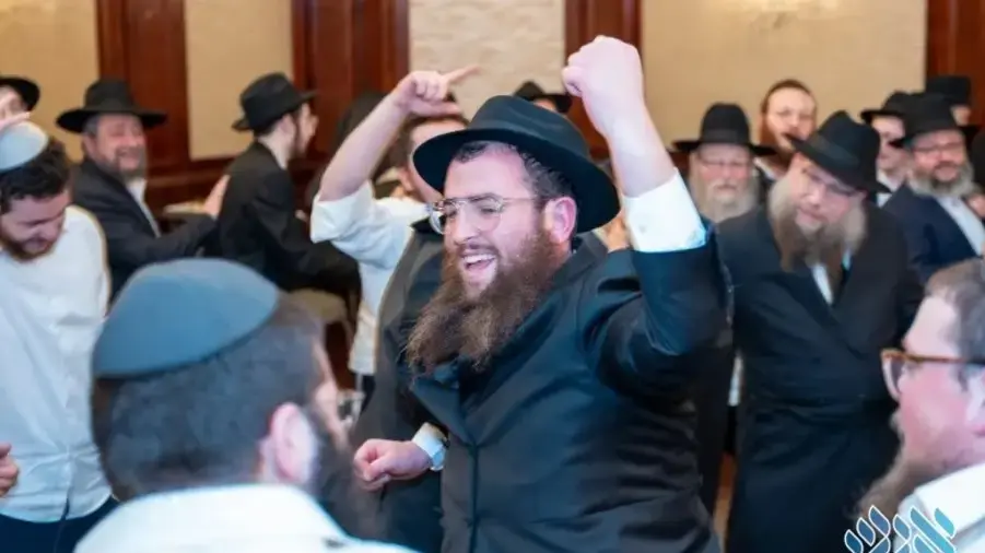צבי קוגן ביום חתונתו צבי קוגן ביום חתונתו
