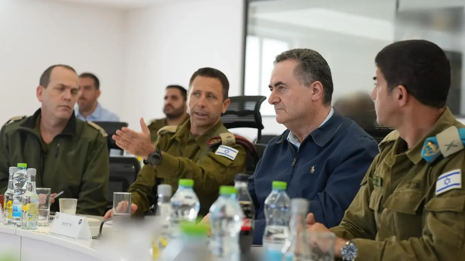 שר הביטחון ישראל כ"ץ ביקר בפיקוד מרכז יחד עם מפקד פיקוד המרכז. 25 בנובמבר 2024 שר הביטחון ישראל כ"ץ ביקר בפיקוד מרכז יחד עם מפקד פיקוד המרכז. 25 בנובמבר 2024