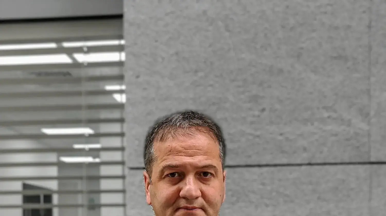 עו"ד גיא מימון המייצג את הגננת החשודה עו"ד גיא מימון המייצג את הגננת החשודה