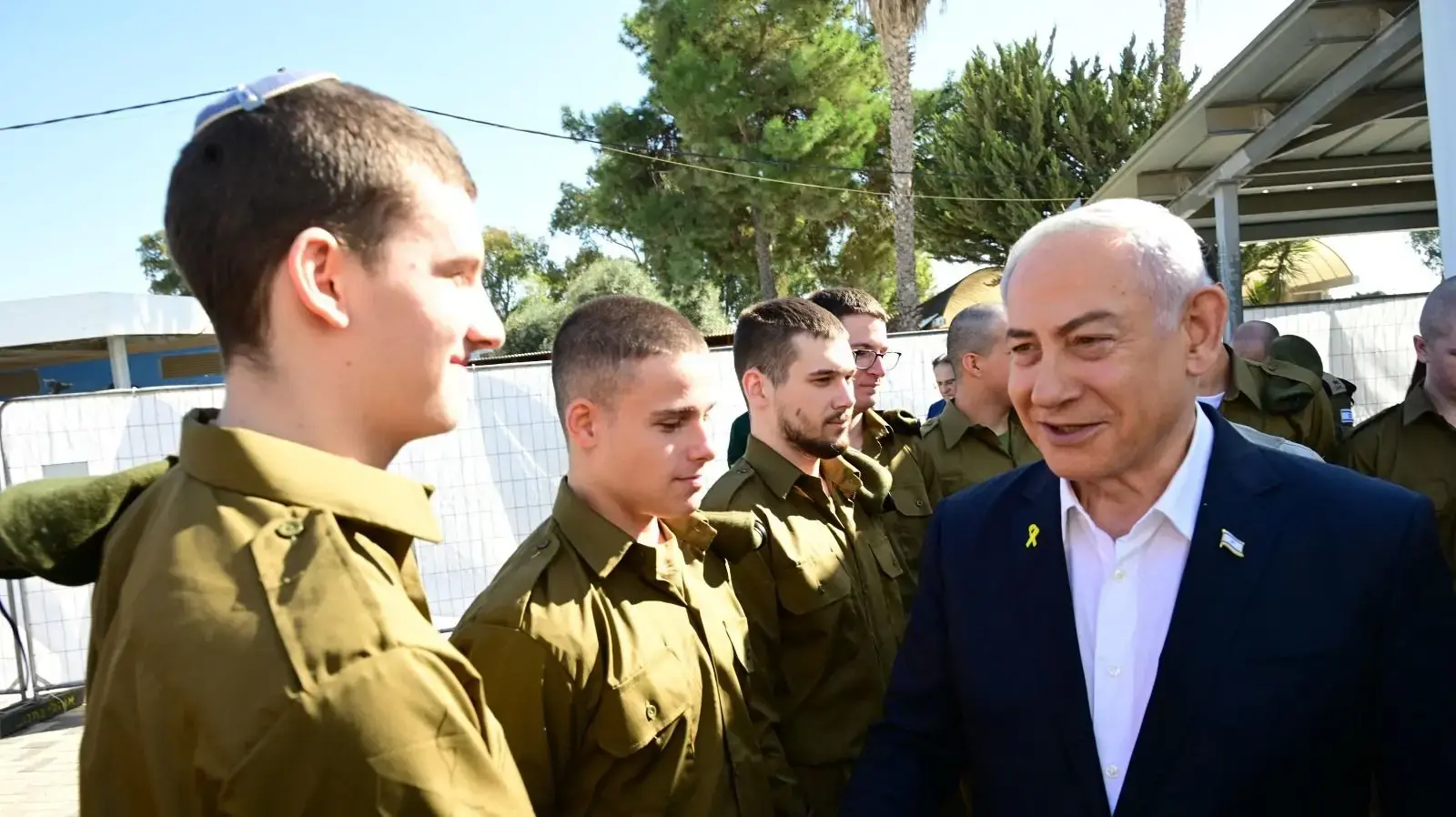 ראש הממשלה נתניהו בגיוס לחיל השריון בבקו״ם. 1 בדצמבר 2024 ראש הממשלה נתניהו בגיוס לחיל השריון בבקו״ם. 1 בדצמבר 2024