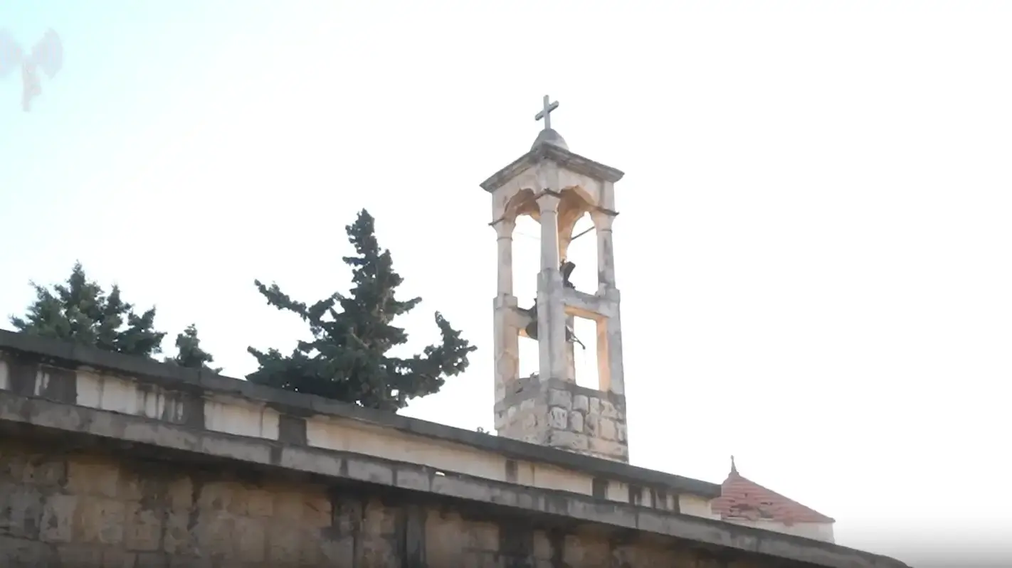 הכנסיה המקומית שבה פעלו המחבלים. 1 בדצמבר 2024 הכנסיה המקומית שבה פעלו המחבלים. 1 בדצמבר 2024