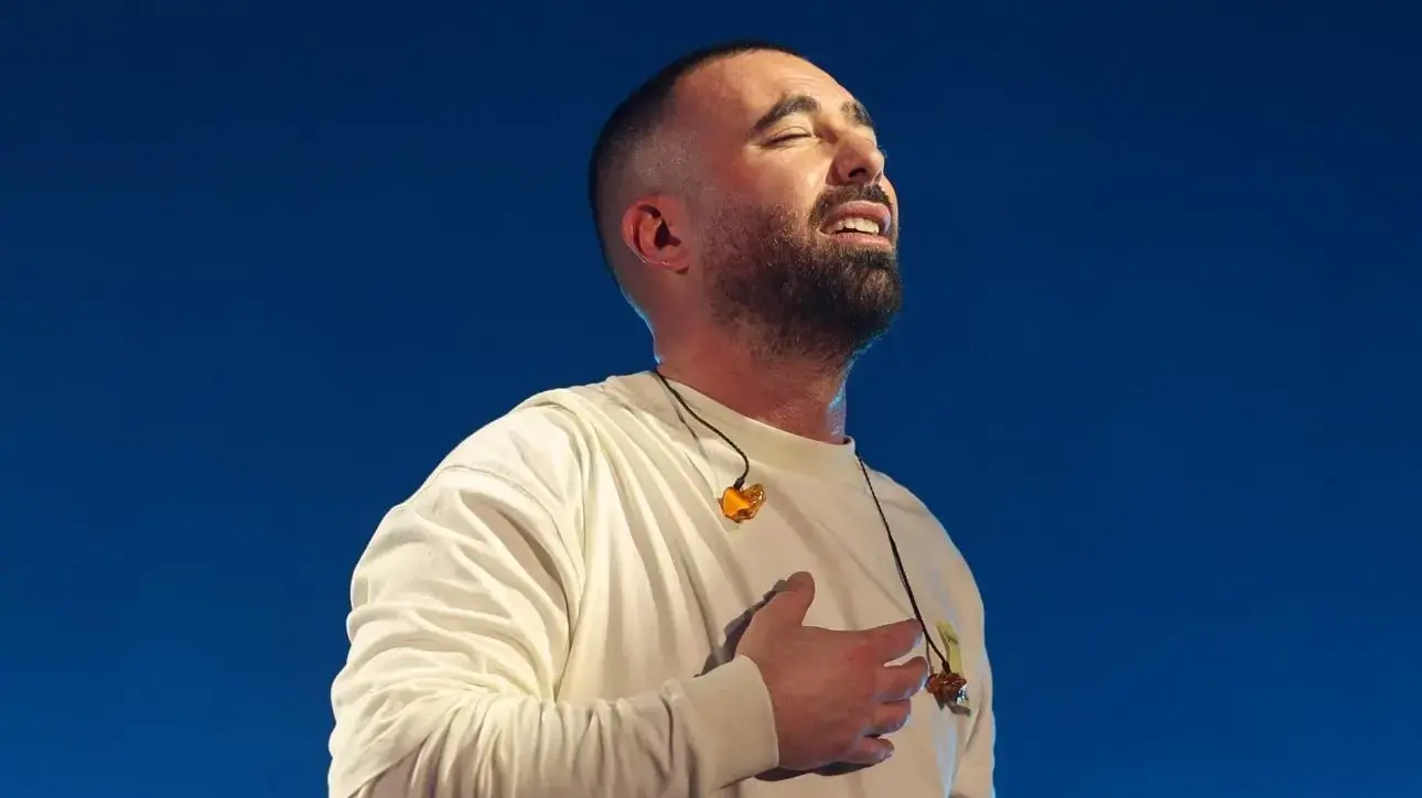 עומר אדם עומר אדם
