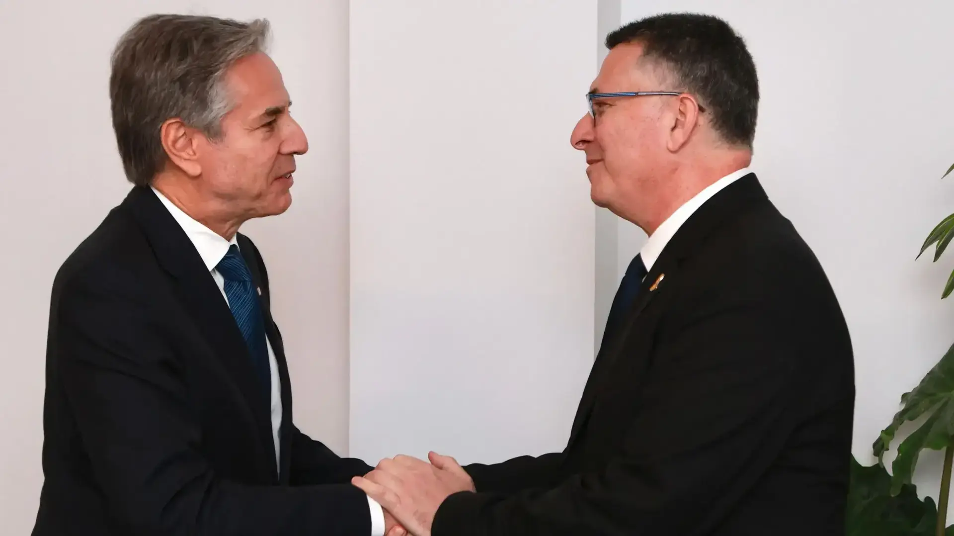 שר החוץ, גדעון סער עם מזכיר המדינה של ארה״ב, אנתוני בלינקן, שר החוץ, גדעון סער עם מזכיר המדינה של ארה״ב, אנתוני בלינקן,