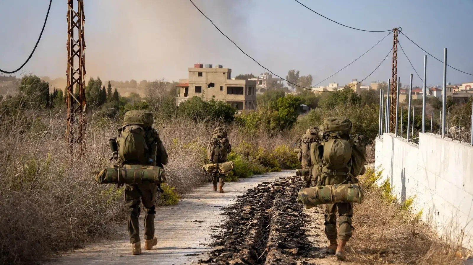 לחימת כוחות היבשה בתמרון בדרום לבנון: לחימת כוחות היבשה בתמרון בדרום לבנון: