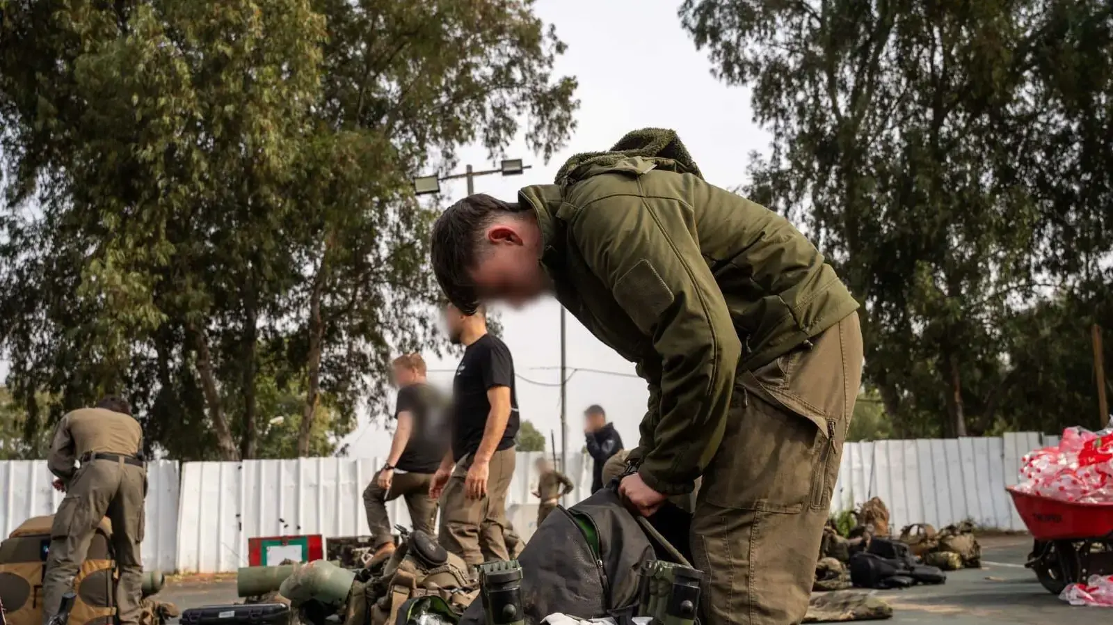 התארגנות כוחות הצנחנים לכניסה לסוריה, דצמבר 2024 התארגנות כוחות הצנחנים לכניסה לסוריה, דצמבר 2024
