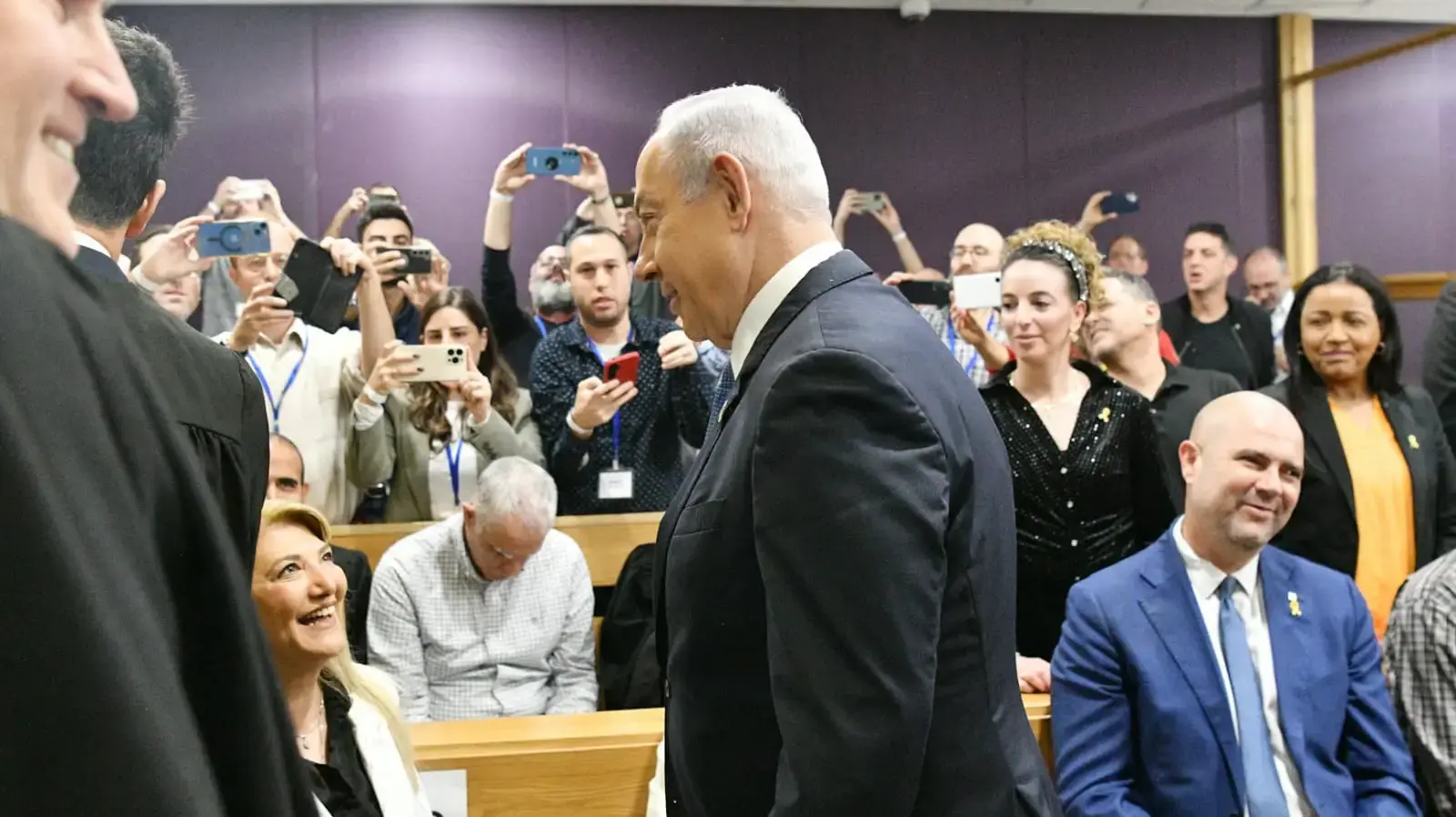 עדות רה"מ בנימין נתניהו, בימ"ש מחוזי ת"א, 10 בדצמבר 2024 עדות רה"מ בנימין נתניהו, בימ"ש מחוזי ת"א, 10 בדצמבר 2024