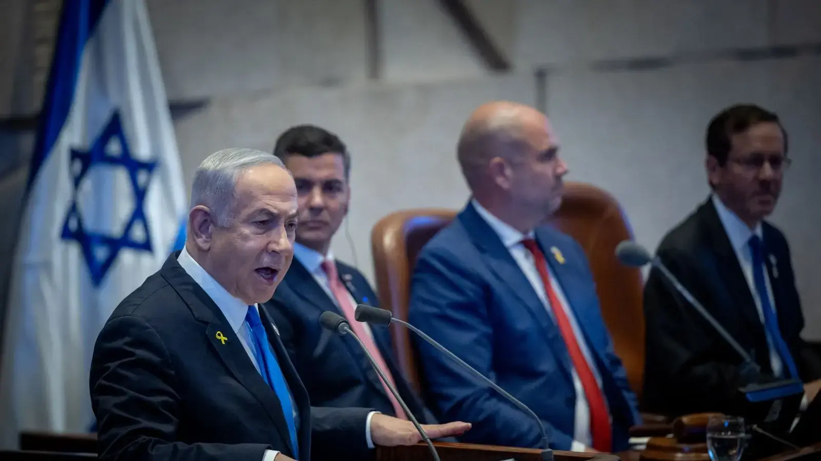 ראש הממשלה, בינימין נתניהו נושא נאום בביקורו של נשיא פרגוואי ,סנטיאגו פניה, כנסת 10 בדצמבר 2024 ראש הממשלה, בינימין נתניהו נושא נאום בביקורו של נשיא פרגוואי ,סנטיאגו פניה, כנסת 10 בדצמבר 2024