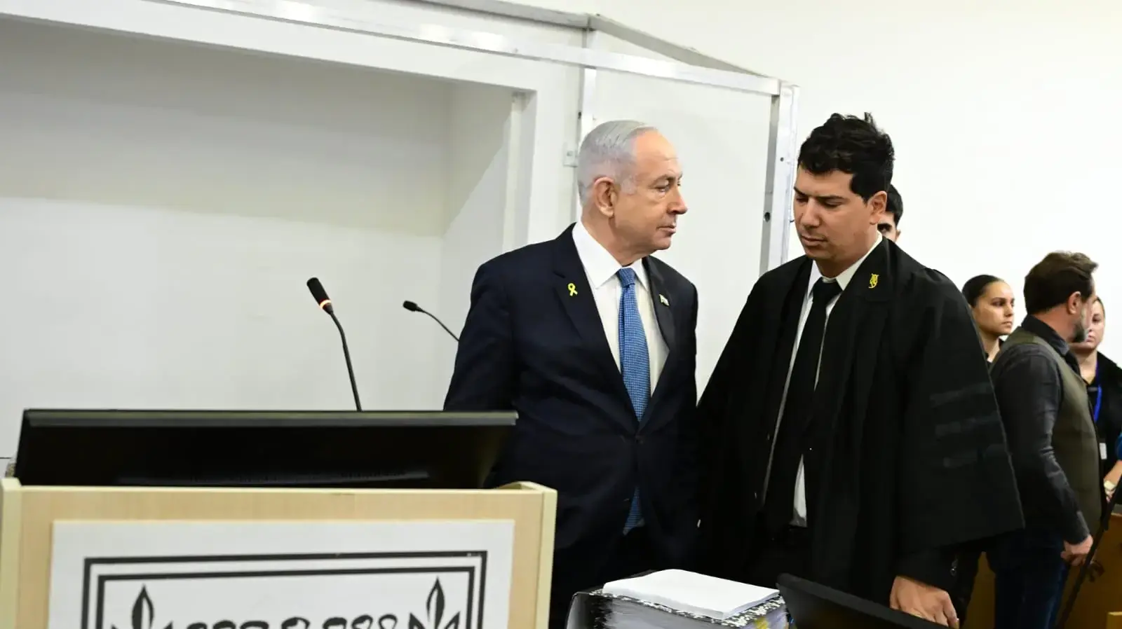 עדות רה"מ בנימין נתניהו עם עו"ד עמית חדד, בימ"ש מחוזי ת"א, 16 בדצמבר 2024 עדות רה"מ בנימין נתניהו עם עו"ד עמית חדד, בימ"ש מחוזי ת"א, 16 בדצמבר 2024