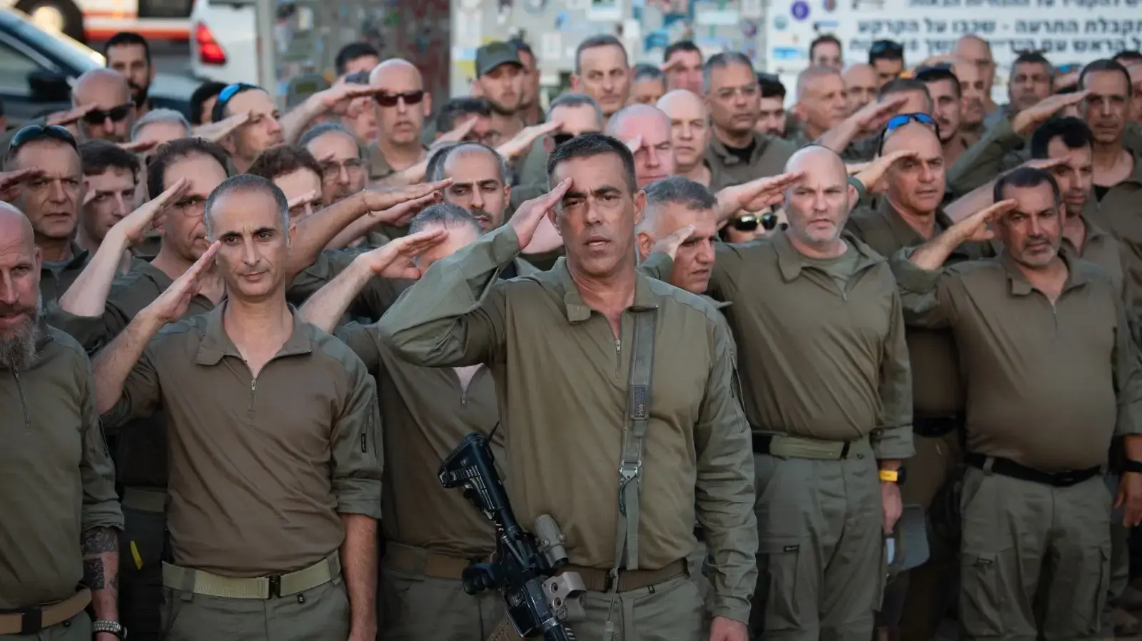 צה"ל הקים חמש חטיבות מילואים- נגב ("נגבה"), שפלה ("יהונתן"), עמקים ("יזרעאלי"), ירושלים ("ארי") וגליל גולן צה"ל הקים חמש חטיבות מילואים- נגב ("נגבה"), שפלה ("יהונתן"), עמקים ("יזרעאלי"), ירושלים ("ארי") וגליל גולן