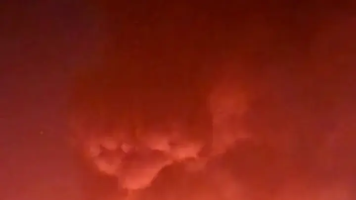 דיווחים בתימן על פיצוצים בחודיידה וצנעא דיווחים בתימן על פיצוצים בחודיידה וצנעא