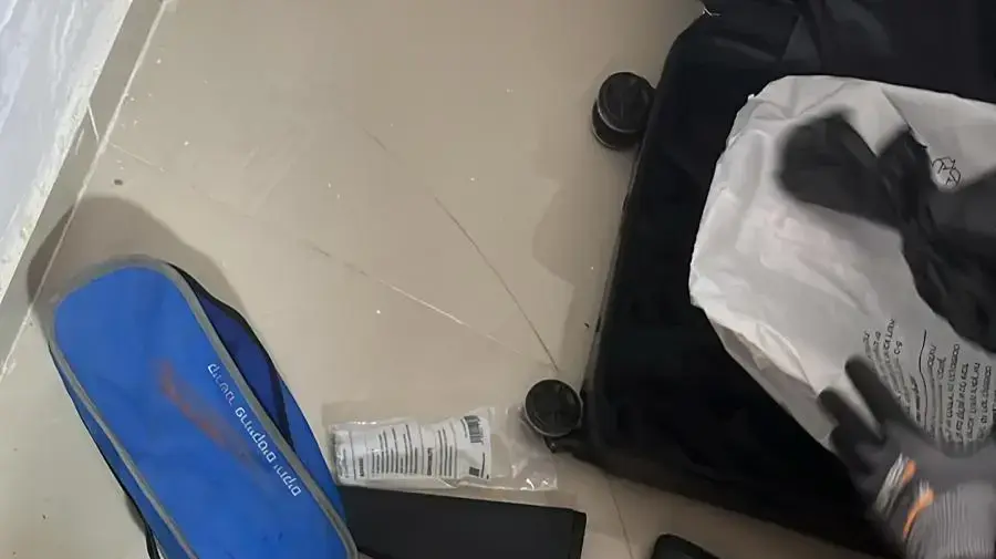 רימוני רסס, מחסניות, תחמושת ואביזרי אמל"ח נתפסו ברהט רימוני רסס, מחסניות, תחמושת ואביזרי אמל"ח נתפסו ברהט
