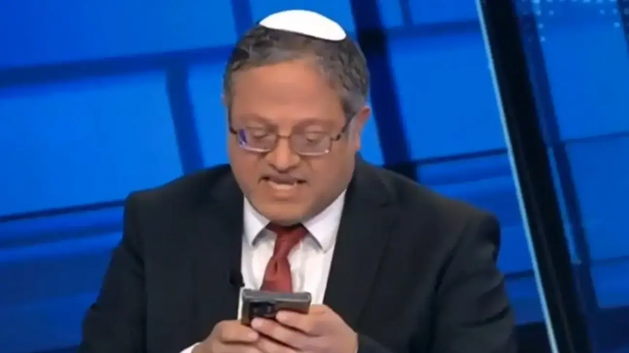 איתמר בן גביר פגוש את העיתונות איתמר בן גביר פגוש את העיתונות