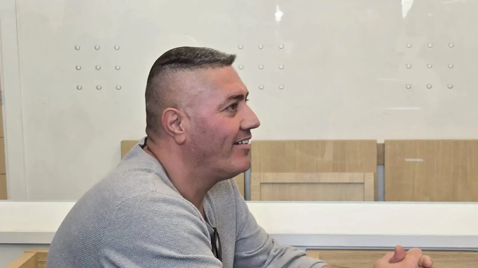 ראני באשה בפתיחת משפט על פרשת סרסור הסוהרות כלא גלבוע, בימ"ש טבריה , 22 בדצמבר 2024 ראני באשה בפתיחת משפט על פרשת סרסור הסוהרות כלא גלבוע, בימ"ש טבריה , 22 בדצמבר 2024