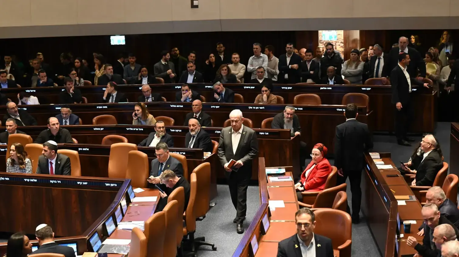 ראש הממשלה, בנימין נתניהו במליאת הכנסת, 31 בדצמבר 2024 ראש הממשלה, בנימין נתניהו במליאת הכנסת, 31 בדצמבר 2024