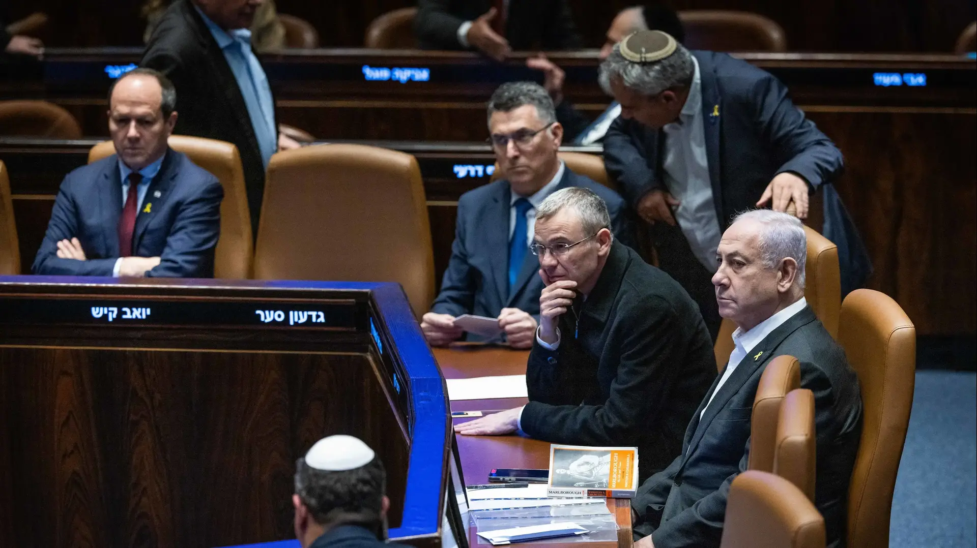 ראש הממשלה, בנימין נתניהו במליאת הכנסת, 31 בדצמבר 2024 ראש הממשלה, בנימין נתניהו במליאת הכנסת, 31 בדצמבר 2024