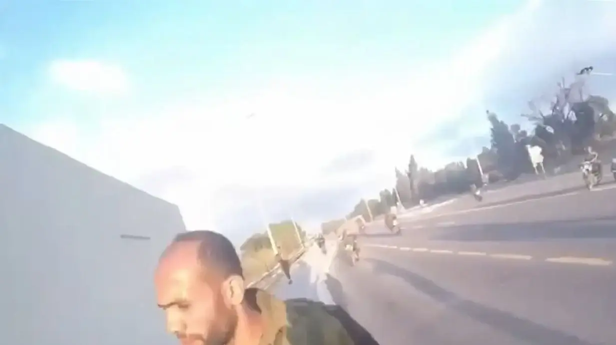 מפקד מחלקת נח׳בה של חמאס שהיה ממובילי הפשיטה לקיבוץ ניר עוז מפקד מחלקת נח׳בה של חמאס שהיה ממובילי הפשיטה לקיבוץ ניר עוז