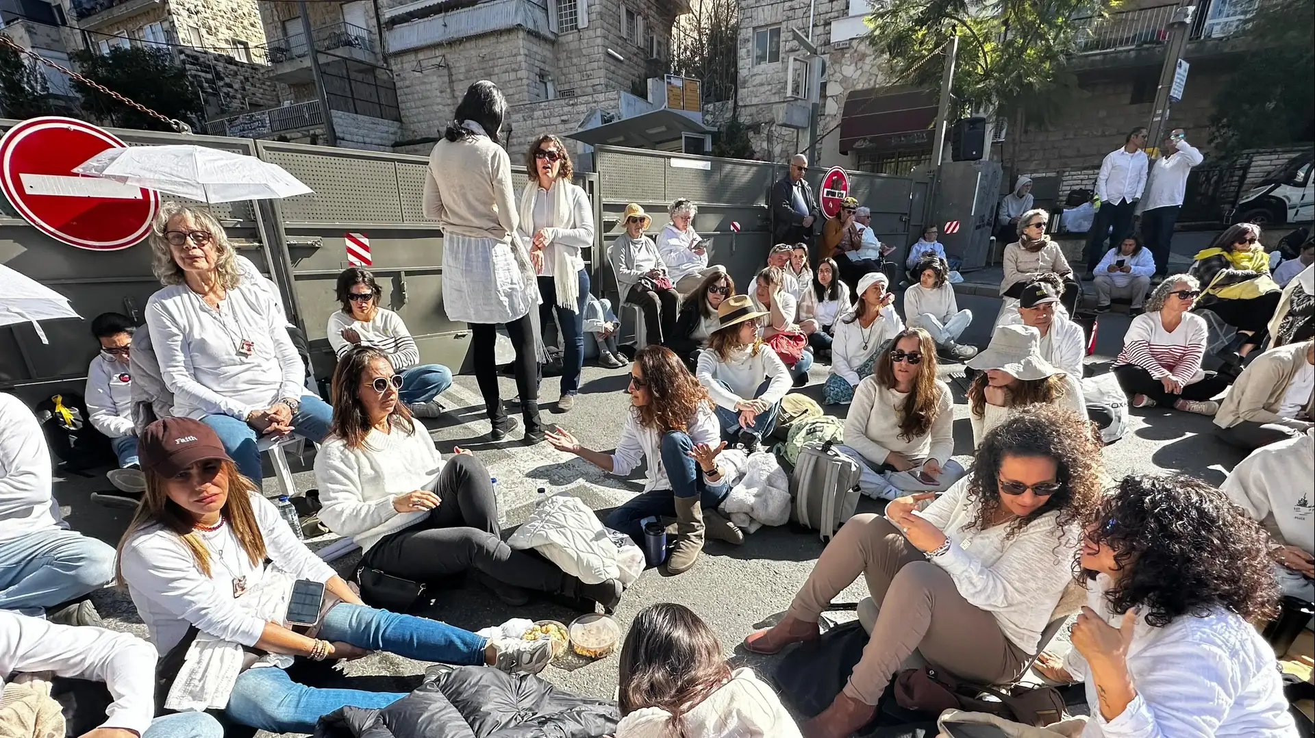 משמרת 101 של אימהות ובנות משפחות החטופים, 03 בינואר 2025 משמרת 101 של אימהות ובנות משפחות החטופים, 03 בינואר 2025
