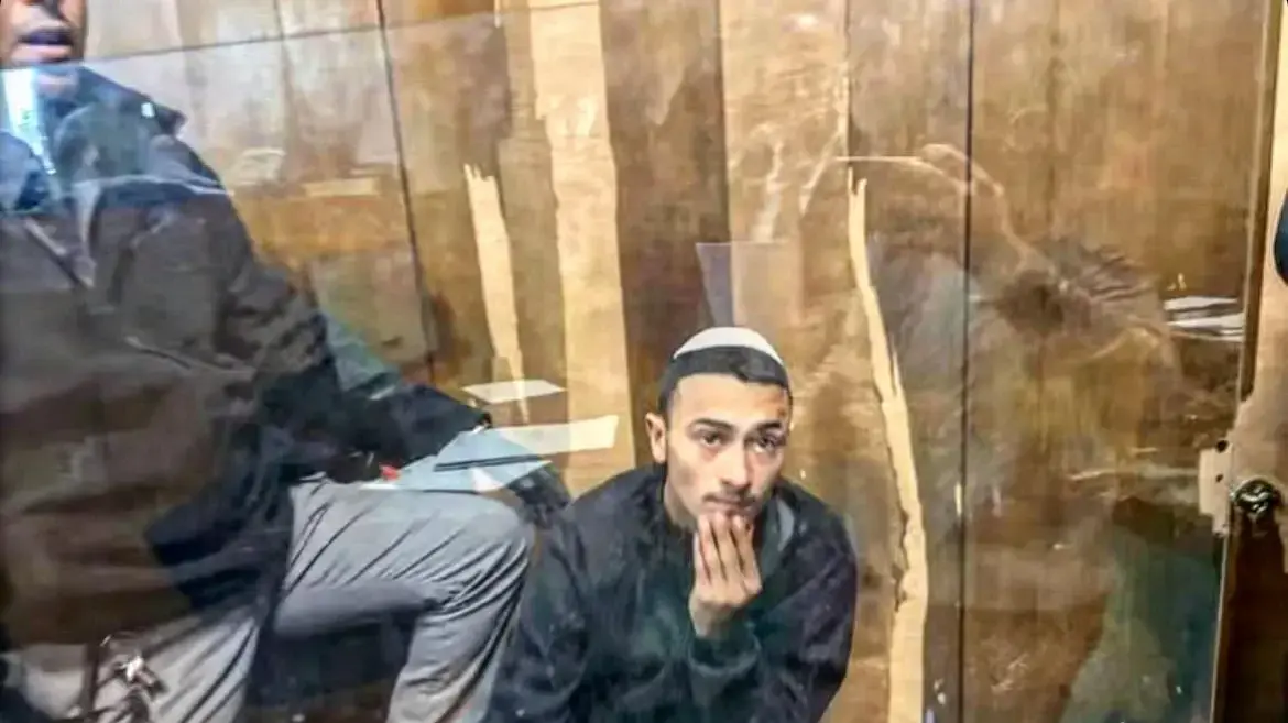 אליה עוזרי אליה עוזרי