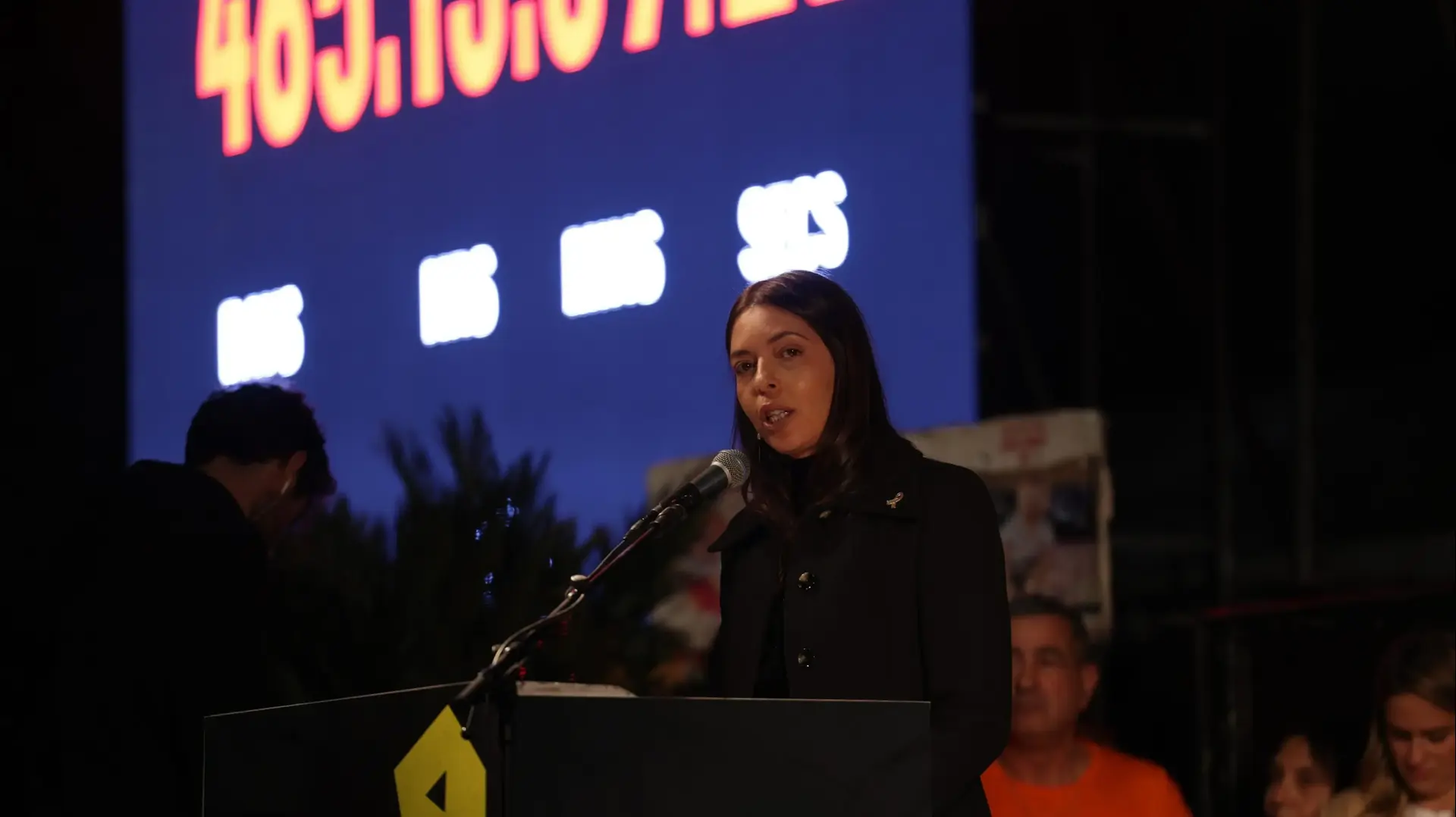 מורן סטלה ינאי בכיכר החטופים, 14 בינואר 2025 מורן סטלה ינאי בכיכר החטופים, 14 בינואר 2025