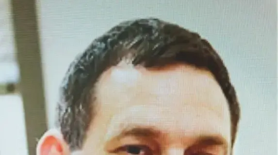 עו״ד ירון פורר המייצג את ירין חברה המדריך שהורשע