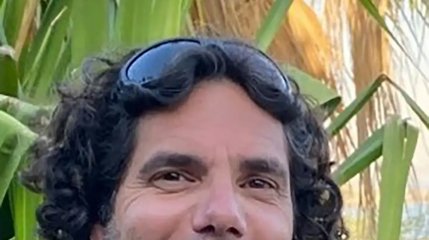 עופר קלדרון עופר קלדרון