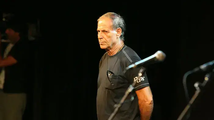 אושיק לוי בטקס אשכבה לזכר ישראל פולי פוליאקוב