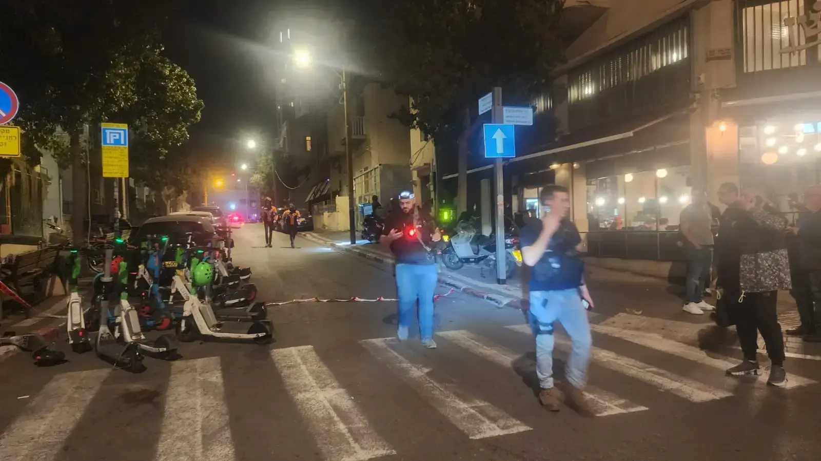 זירת אירוע דקירה בנחלת בינימין תל אביב, 21 בינואר 2025 זירת אירוע דקירה בנחלת בינימין תל אביב, 21 בינואר 2025
