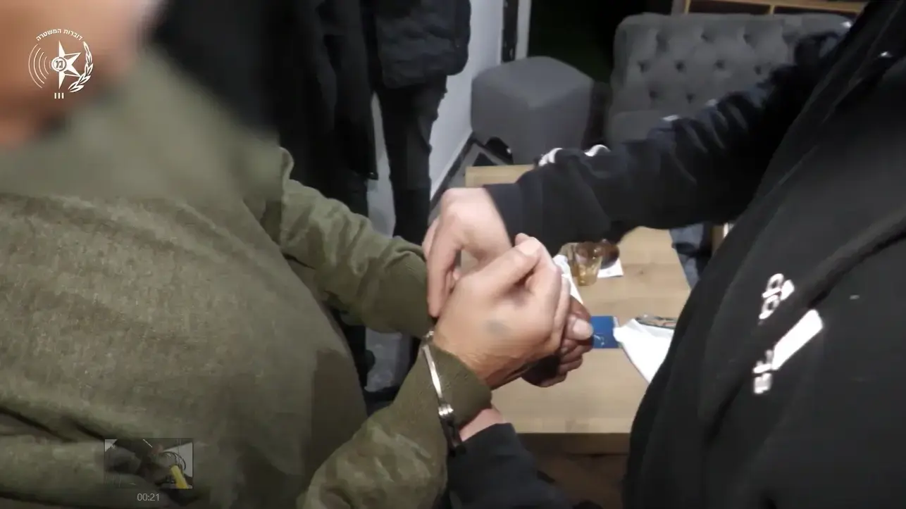 המשטרה עצרה 27 חשודים במסגרת מבצע נגד גביית פרוטקשן המשטרה עצרה 27 חשודים במסגרת מבצע נגד גביית פרוטקשן