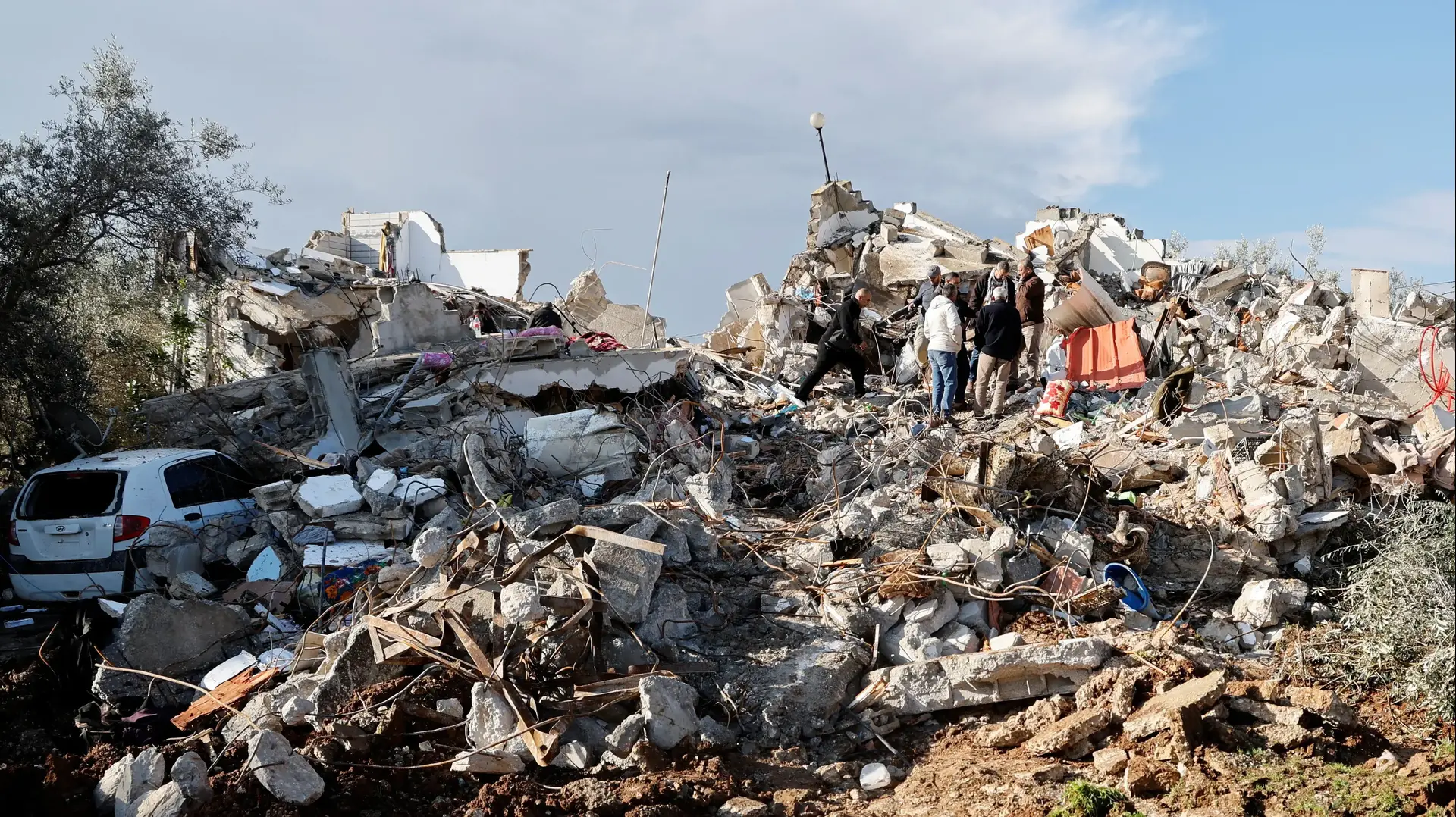 זירת חיסול שני המחבלים המעורבים ברצח שלושה ישראלים סמוך לכפר פונדוק, בורקין, 23 בינאר 2025 זירת חיסול שני המחבלים המעורבים ברצח שלושה ישראלים סמוך לכפר פונדוק, בורקין, 23 בינאר 2025