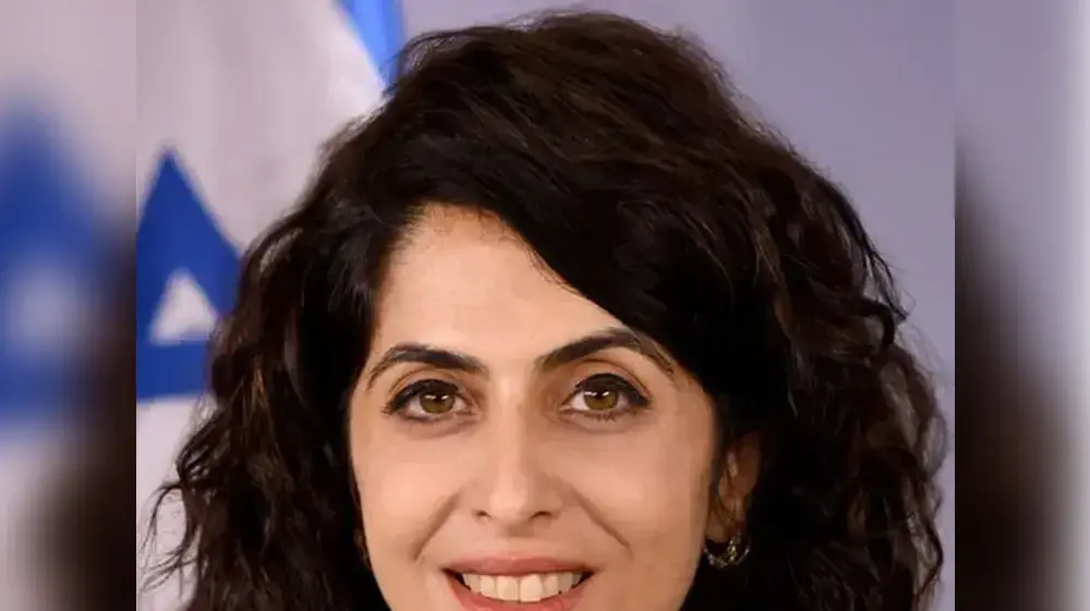 כרמית יוליס