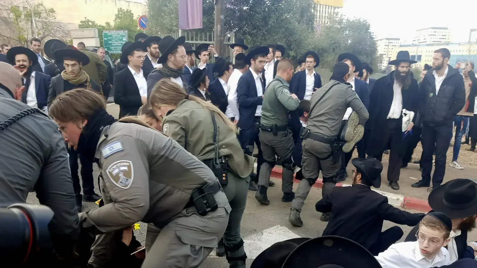 הפגנה נגד עידוד גיוס חרדים. 28 בינואר 2025 הפגנה נגד עידוד גיוס חרדים. 28 בינואר 2025