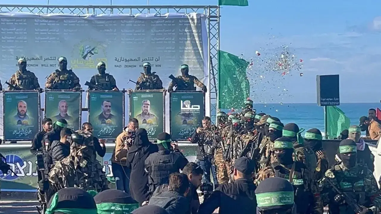 תמונות מנקודת המסירה הצפוייה של קית' סיגל בנמל העיר עזה. 1 בפברואר 2025 תמונות מנקודת המסירה הצפוייה של קית' סיגל בנמל העיר עזה. 1 בפברואר 2025