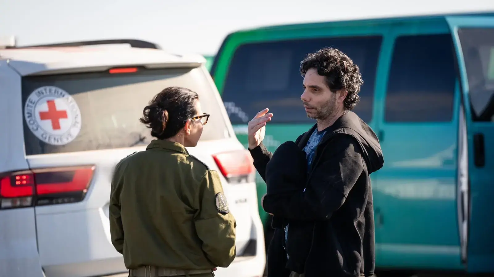 עופר קלדרון במפגש הראשון עם כוח צה"ל. 1 בפברואר 2025 עופר קלדרון במפגש הראשון עם כוח צה"ל. 1 בפברואר 2025