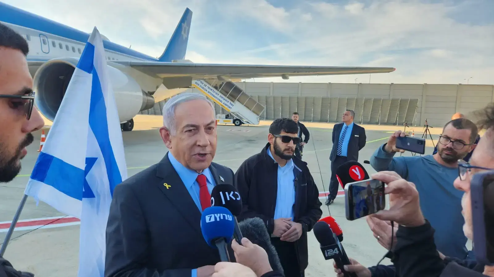 רה"מ בנימין נתניהו לפני המראתו לארה"ב, 2 בפברואר 2024